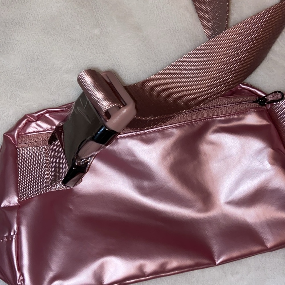Fanny pack , bundle - Picture 6 of 8